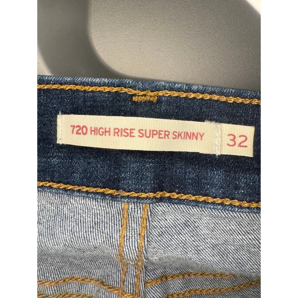 Levi's Jeans Women 32 Dark Blue 720 High Rise Super Skinny Streetwear Denim - Picture 5 of 5